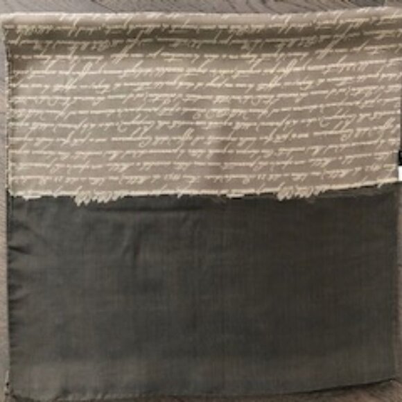 Nordstrom Classic 100% Silk Rectangular Vintage Scarf in Olive Green Size OS - Picture 1 of 3